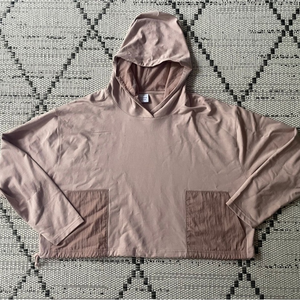 Casual Tan Hoodie with Front Pockets